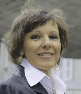 Karmen Stariha univ. dipl. lit. komp.
